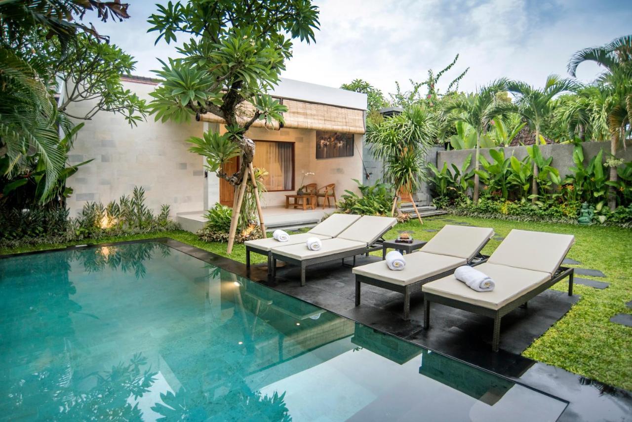 Sandi Agung Villa Bidadari Seminyak  Exterior photo